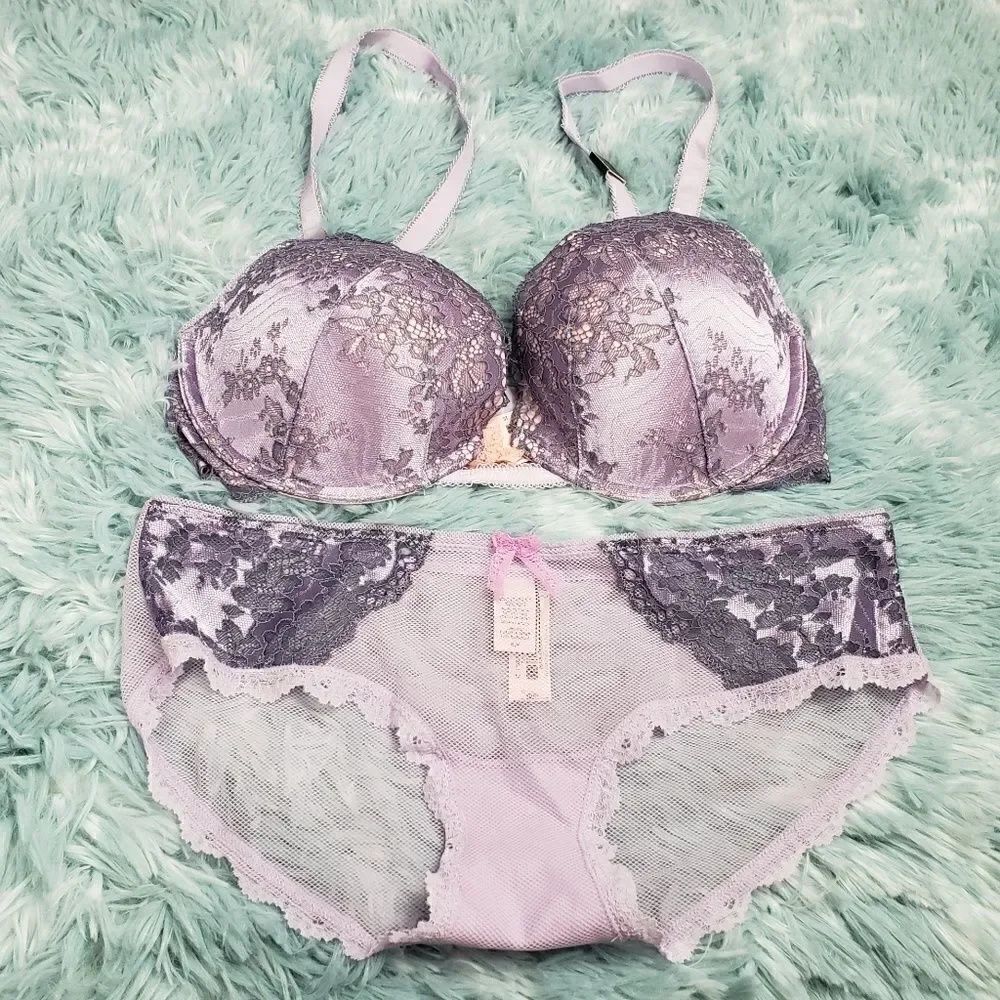 VS Dream Angels Push Up & Hipkini Bra Size 32 DD/S